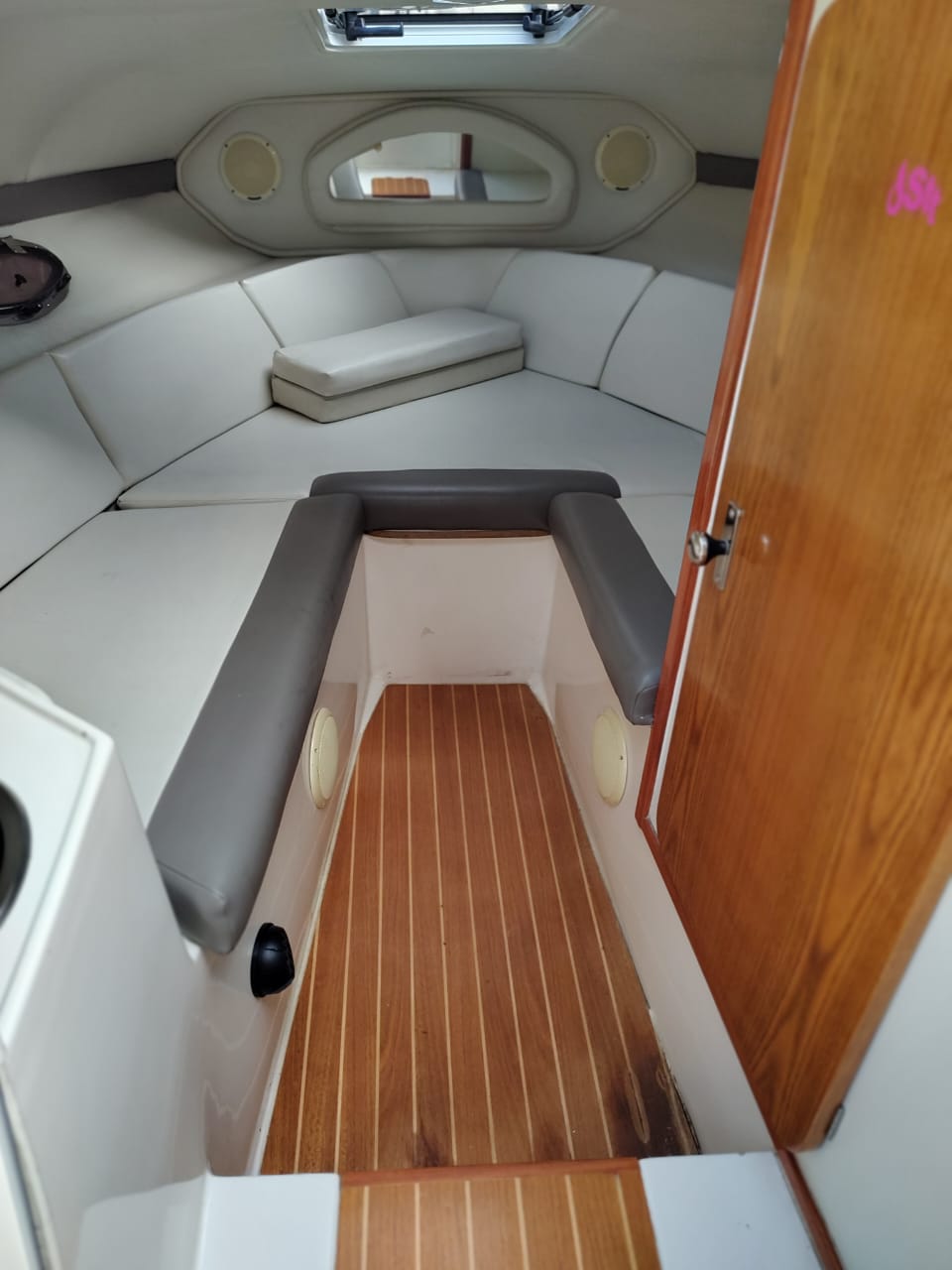 Canestrari Cuddy 245 2015 Volvo 270 DP